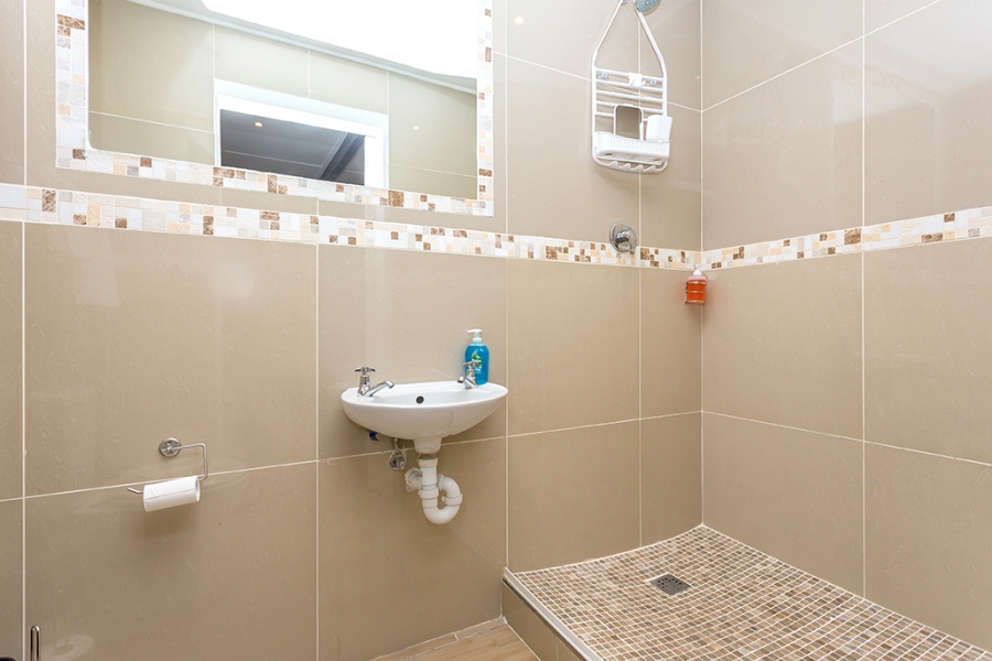 To Let 1 Bedroom Property for Rent in Milnerton Central Western Cape